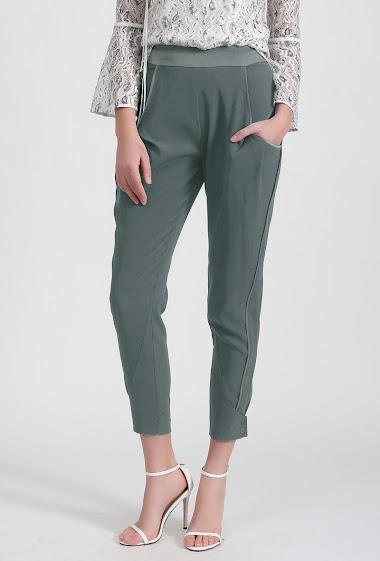Wholesaler Smart and Joy - Bi-material tapered pants