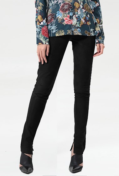 Wholesaler Smart and Joy - Structured slim-leg trousers in stretch suede