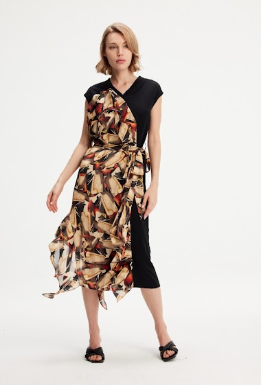 Wholesaler Smart and Joy - Asymmetrical bi material print dress