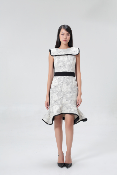 Wholesaler Smart and Joy - Dress with contrasting belt and flap collar on the sides