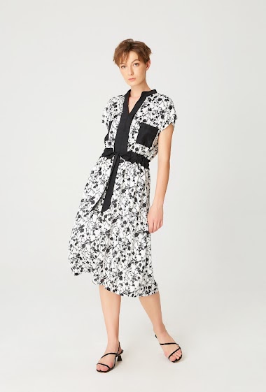 Großhändler Smart and Joy - Bi-Material-Kleid mit monochromem Blumendruck und Kordelzuggürtel