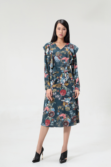 Wholesaler Smart and Joy - Bohemian midi dress with ruffles and floral print