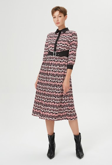 Großhändler Smart and Joy - Bi-material pleated shirt dress with applied belt and geometric print