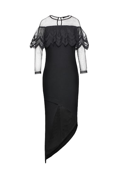 Mayorista Smart and Joy - Fitted cocktail dress in sheathing jersey, tulle and lace