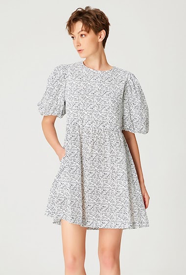 Wholesaler Smart and Joy - Monochrome Floral Print A-Line Mini Dress