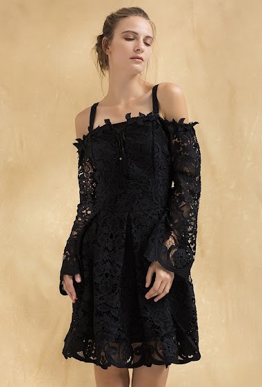 Mayorista Smart and Joy - ANGELICA Off-The-Shoulder Fit & Flare Lace Dress