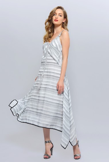 Wholesaler Smart and Joy - Midi dress with straps and thin diagonal stripes