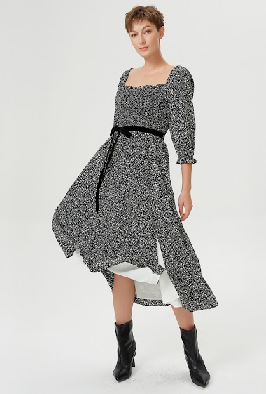 Großhändler Smart and Joy - Ausgestelltes, gesmoktes Kleid mit eckigem Ausschnitt und Liberty-Print