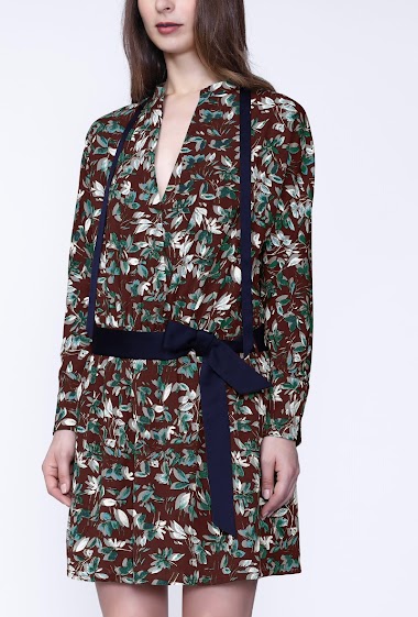 Wholesaler Smart and Joy - Tunic dress with satin collar and leaf print
