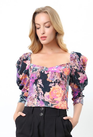 Wholesaler Smart and Joy - 80s style top with floral print and puff sleeves