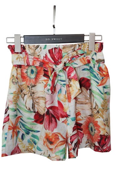Wholesaler So Sweet - Printed shorts in linen