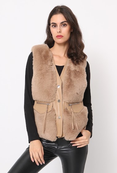 Wholesaler Softy by Ever Boom - Sleeveless faux fur coat