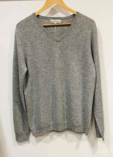 100% cashmere V sweater