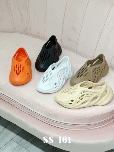 Wholesaler Stephan Paris - Airy shoe