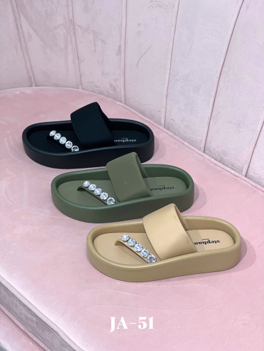 Wholesaler Stephan Paris - Platform slippers with rhinestones