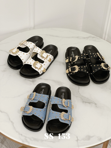 Wholesaler Stephan Paris - Studded sandals