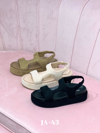 Wholesaler Stephan Paris - Open platform sandals