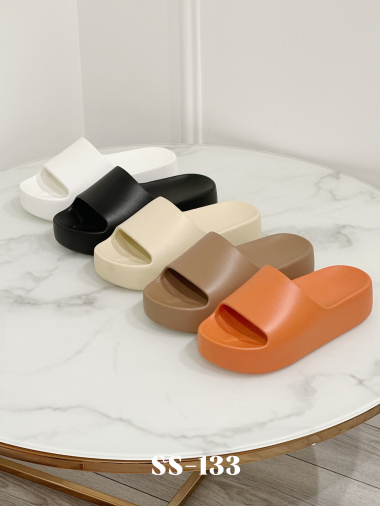 Wholesaler Stephan Paris - Cushioned sole sandals