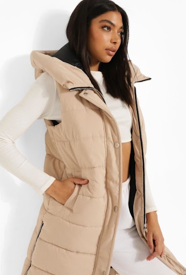 Long sleeveless padded jacket, water resistant jacket, side slit jacket