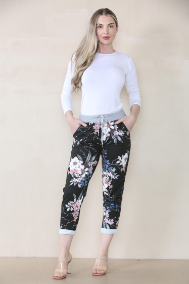 Grossiste Sumel - Pantalon de jogging femme en tissu style denim motif fleuri REF FLWR-PYJ