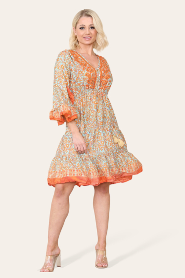 Großhändler Sumel - Kurzes Damenkleid, V-Ausschnitt mit Knöpfen und Blumenmuster, S-264