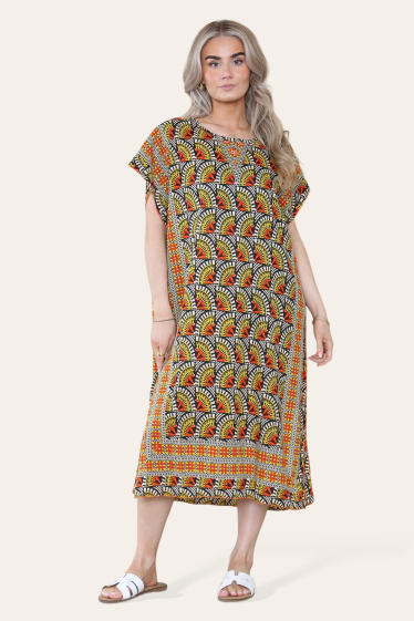 Großhändler Sumel - Geometrisches Kleid, Midikleid, Mosaik, V-Ausschnitt, orientalische Bordüre, Ref. 7004.