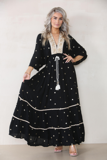Großhändler Sumel - Langes Kleid mit floralem Stickereikragen und Kordelzuggürtel Dore Bohemian-M4034G