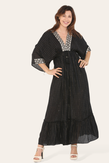 Wholesaler Sumel - Long dress, embroidered round mirror pattern, V-neck, golden lines, Ref-24-951