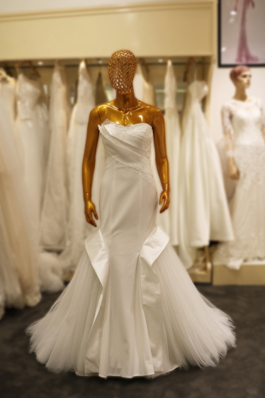 Wholesaler T.L. MARIAGE - Wedding dress