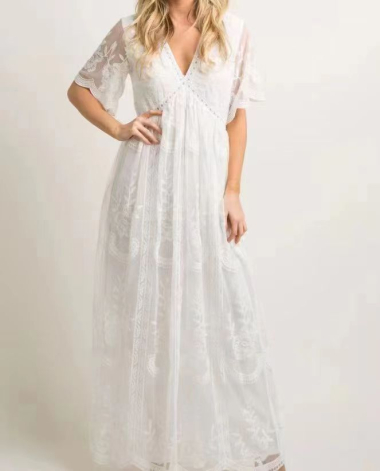 Wholesaler T.L. MARIAGE - Lace dress