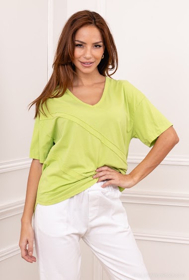 Wholesaler NOS - Solid color V-neck cotton T-shirts