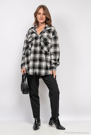 Wholesaler RAVIBELLE - Overshirt jacket with buttons in check print in wool with functional pockets