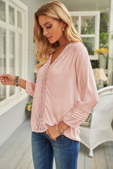 Wholesaler TINA - Pink plumetis blouse