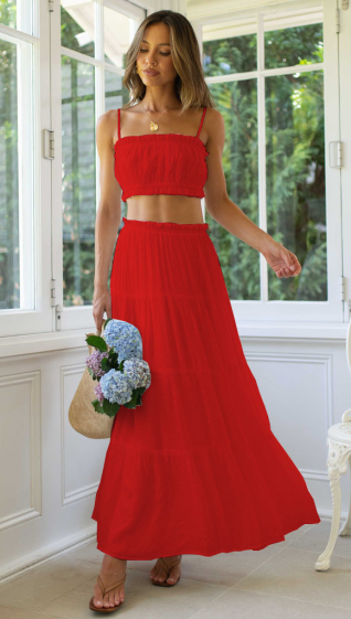 Wholesaler TINA - Crop top and long high-waisted skirtRed bohemian chic style
