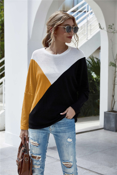 Wholesaler TINA - Black and mustard bohemian chic style sweater