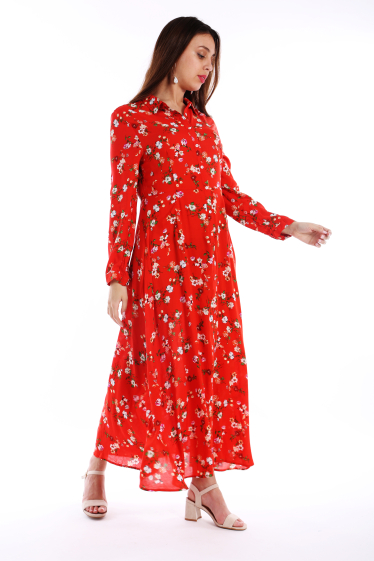 Grossiste TINA - Robe chemise longue à fleurs rouge et blanche à manches longues