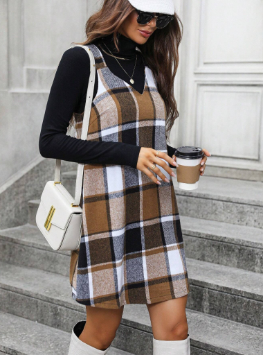 Wholesaler TINA - Brown and black checkered straight dress, bohemian chic style