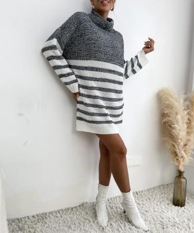 Wholesaler TINA - Gray and white sweater dress