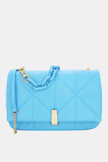 Wholesaler Tom & Eva - Quilted Crossbody Bag With Chain