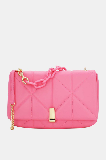 Wholesaler Tom & Eva - Quilted Crossbody Bag With Chain