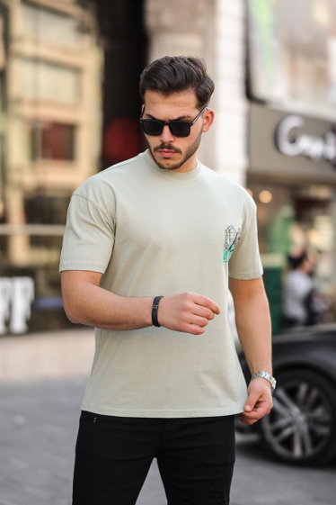 Grossiste TRICKO - T-shirt homme à manche courte imprimé sur les deux faces