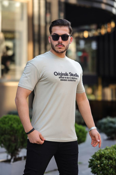 Grossiste TRICKO - T-shirt homme manche court col rond imprimé Original studio en 3D