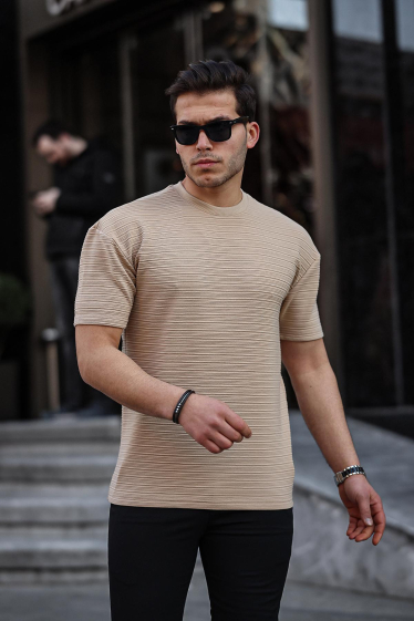 Wholesaler TRICKO - Men's short-sleeved round-neck t-shirt
