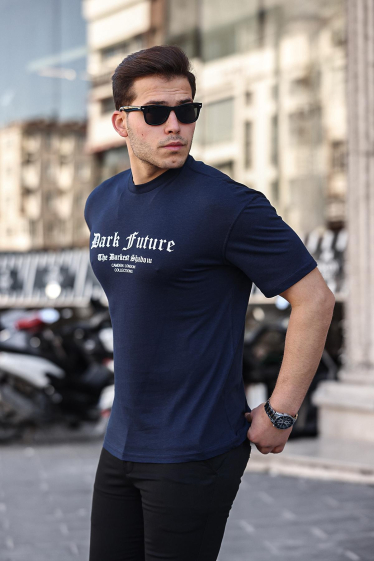 Grossiste TRICKO - T-shirt homme manche courte col rond imprimé Dark Futur en 3D