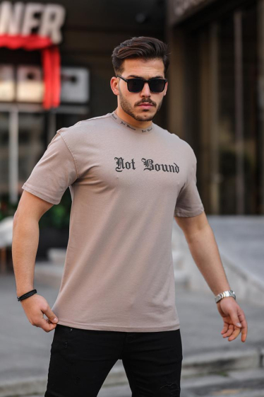 Grossiste TRICKO - T-shirt homme manche courte col rond imprimé hot bound en 3D