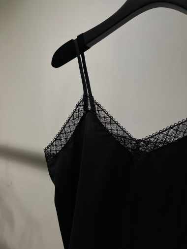 Wholesaler Unika Paris - Camisole with lace collar