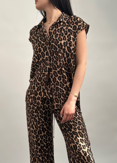 Wholesaler Unika Paris - Sleeveless leopard blouse