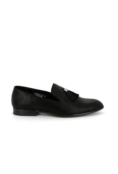 Wholesaler UOMO design - Men's slip-on in textured faux leather with pompom accessory