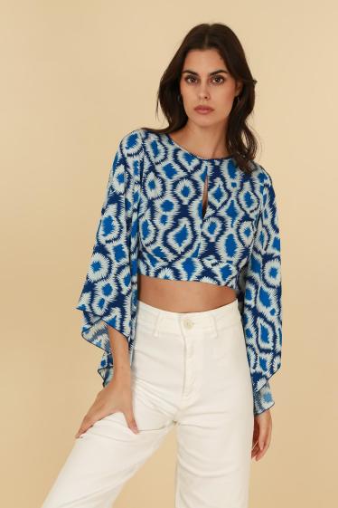 Wholesaler Van Der Rock - Kimono Sleeve Halter Crop Top