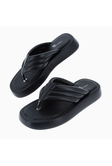 Großhändler Vanessa WU - Black flip-flops with chunky sole